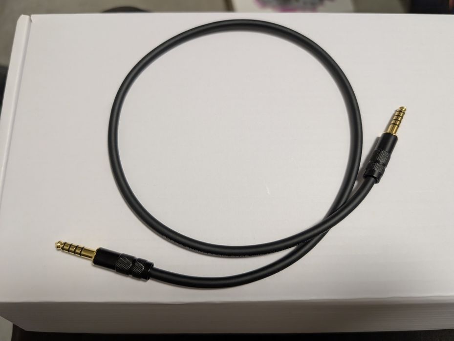 Audiofilski kabel zbalansowany 4.4mm - 4.4mm MOGAMI 2893 0.5m