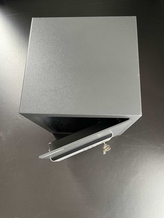 SEJF Model YSM/400 marki YALE - nowy YSEM/400 ok. 2000 zł