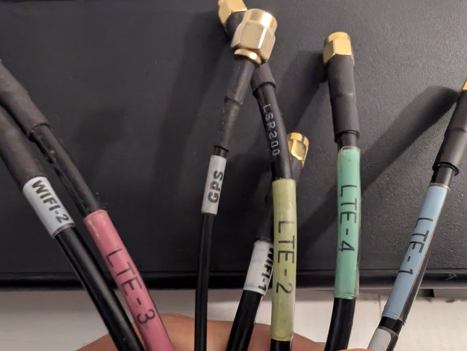 Antena MIMO LTE 5G WiFi GPS IP67 Nova