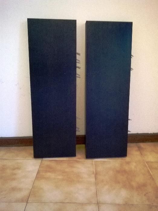 Prateleiras "Flutuantes" - Impecáveis - Porto