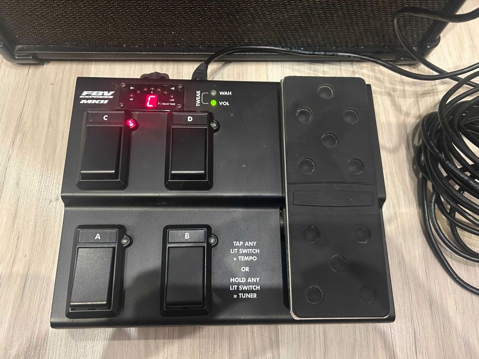 Wzmacniacz Line6 Spider IV 30 + kontroler FBV Express MKII