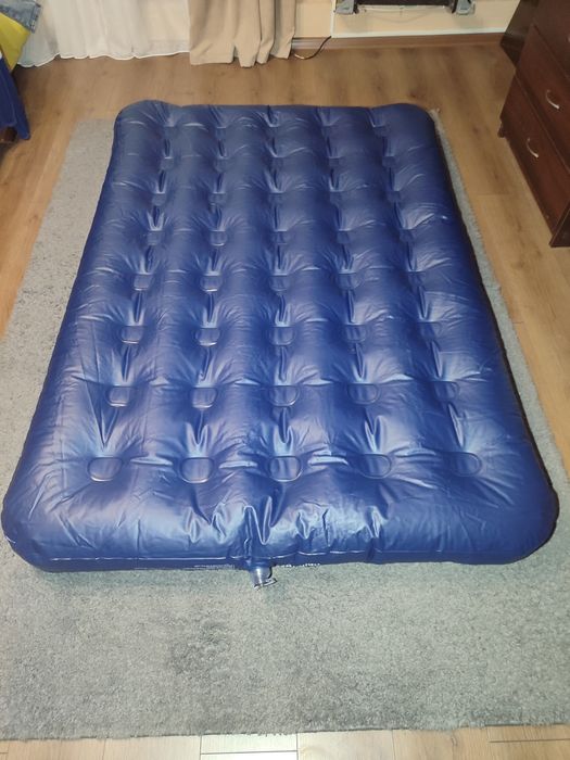 Надувний матрац halfords 137х191 см (double) — відмінний стан