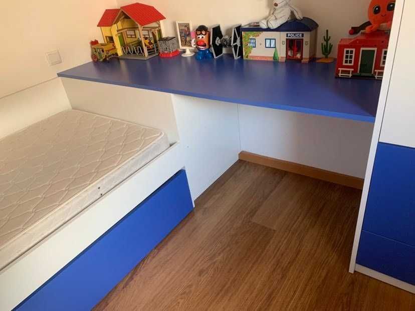 Quarto completo criança - em bom estado