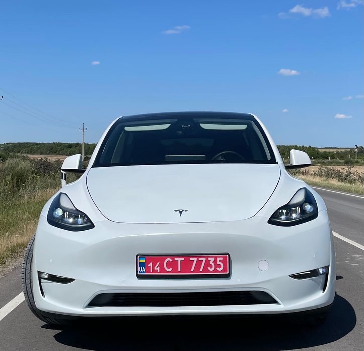 Tesla model Y 2021 Long Range Dual Motor