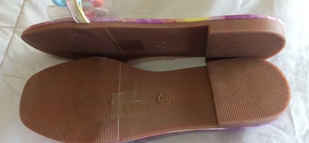 Sandália mulher NOVA