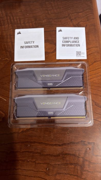 Corsair Vengeance RGB DDR5 32GB 6000MHz CL36 AMD EXPO