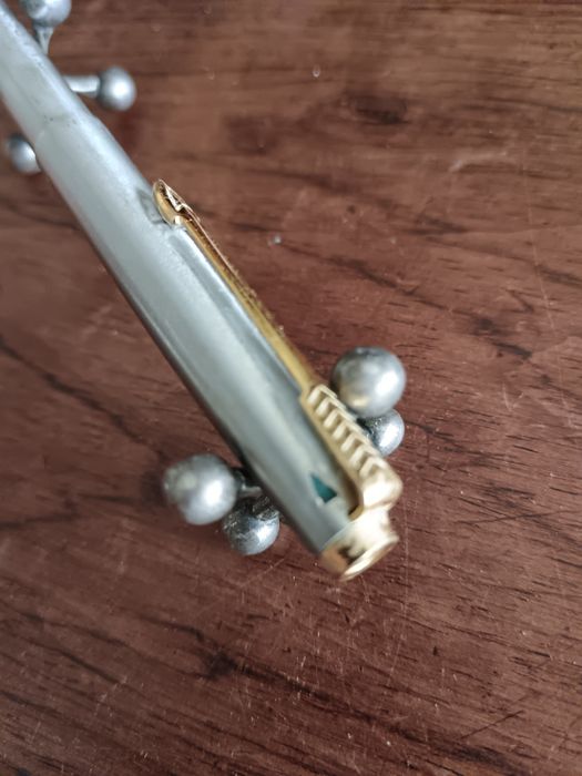 Caneta- esferográfica Parker de 4 cores