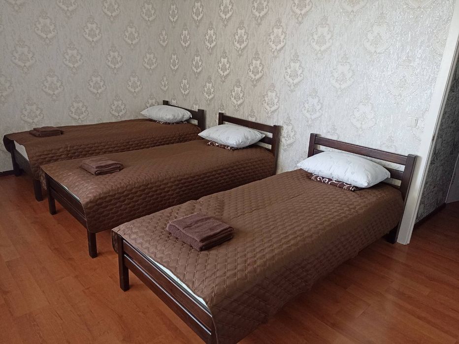 Здається квартира,койко-місце подобово.