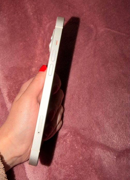 iPhone 14 | 128 GB | Luz das Estrelas