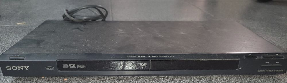 Leitor DVD Sony.