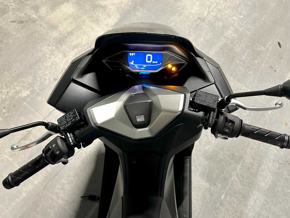Honda PCX 125 0km — Em 12, 18 ou 24 meses. Venda parcelada com mensalidades acessíveis! Processo ágil e simples!
