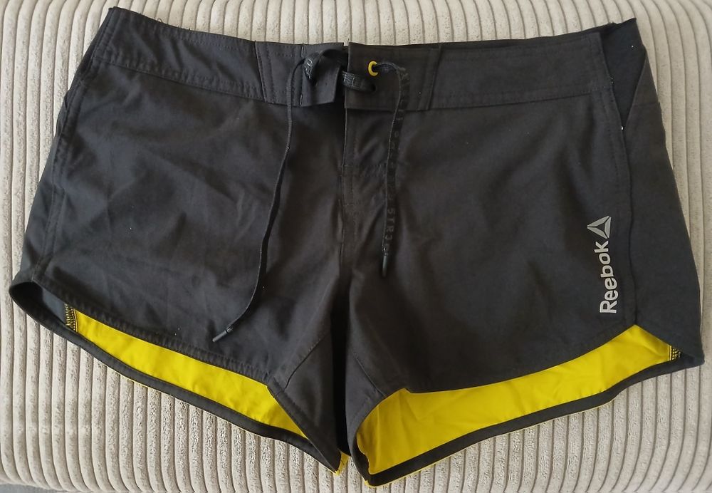 Spodenki damskie sportowe Reebok.  Rozmiar S