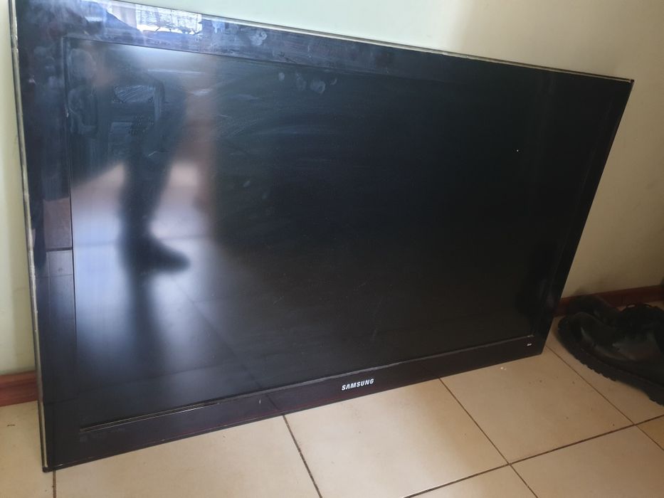 Tv Samsung -42" Potrzebny dekoder
