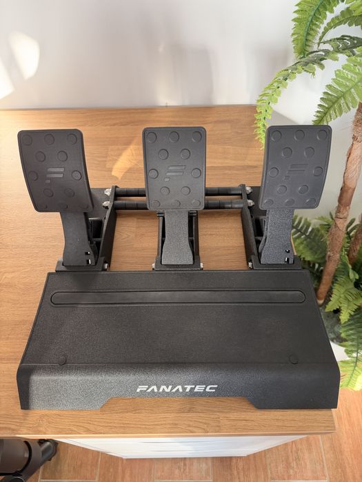 Pedais Fanatec CSL Elite V2