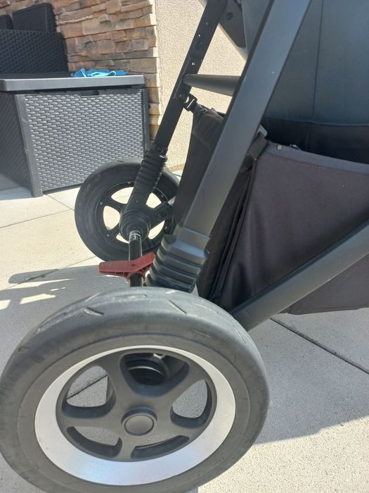 Wózek Thule Sleek rok po roku