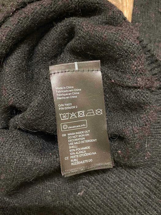 Кофта  чорного кольору Nike