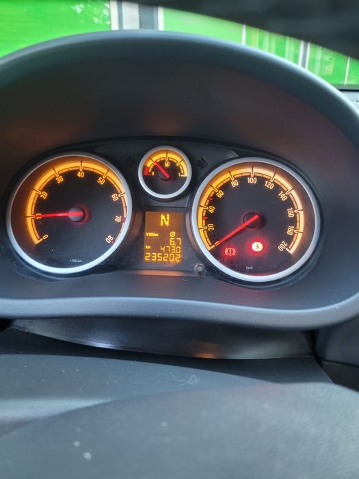 Sprzedam Opel Corsa D automat