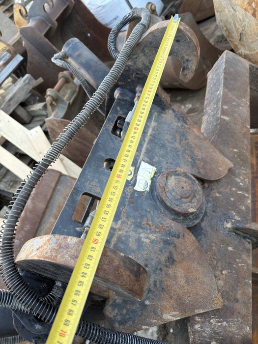 Łyżka skarpowa hydrauliczna 200