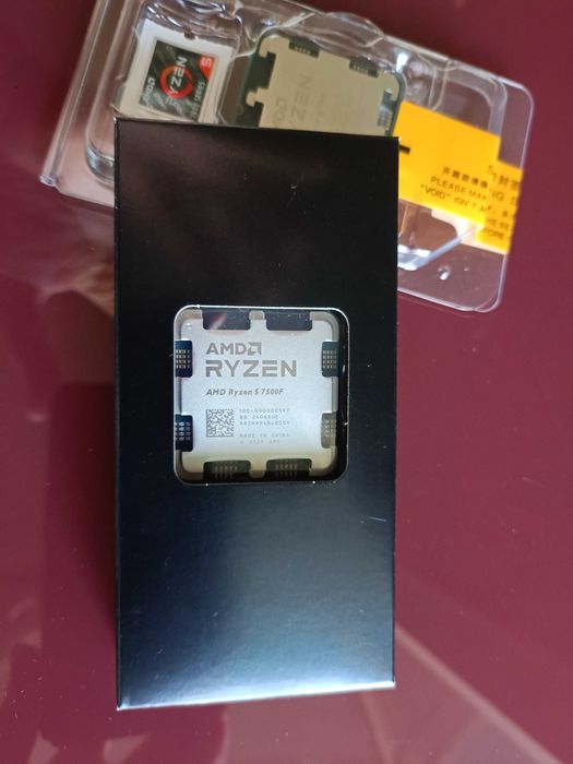 AMD Ryzen 5 7500F 3.7/5.0GHz Новый Ryzen 7 7800X3D Ryzen 7 9700X