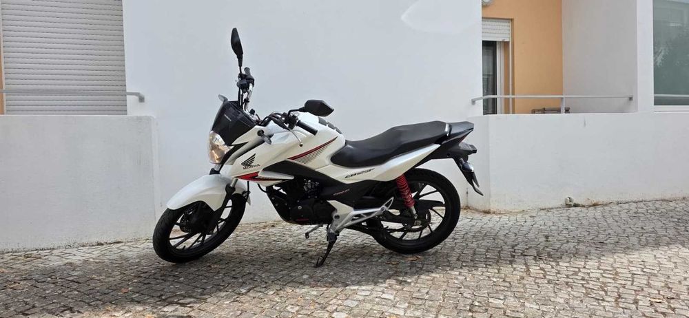 Motocicleta Honda CBF 125 - 2020
