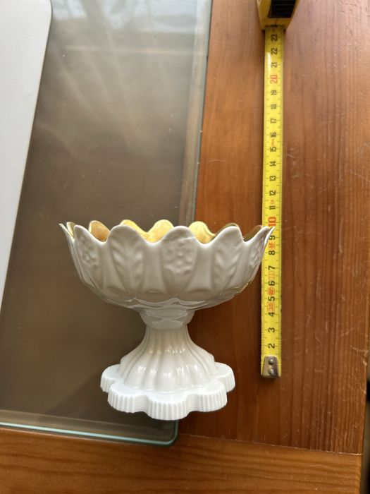 Taça em procelana interior dourado VA partida