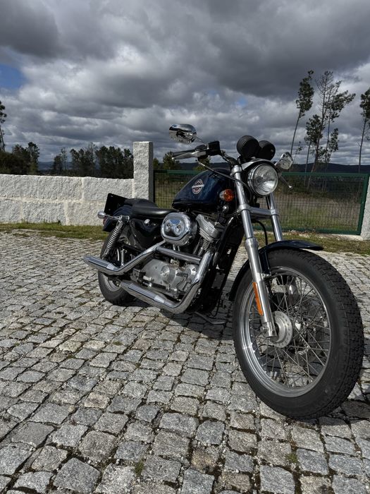 Harley davidson sportster 883