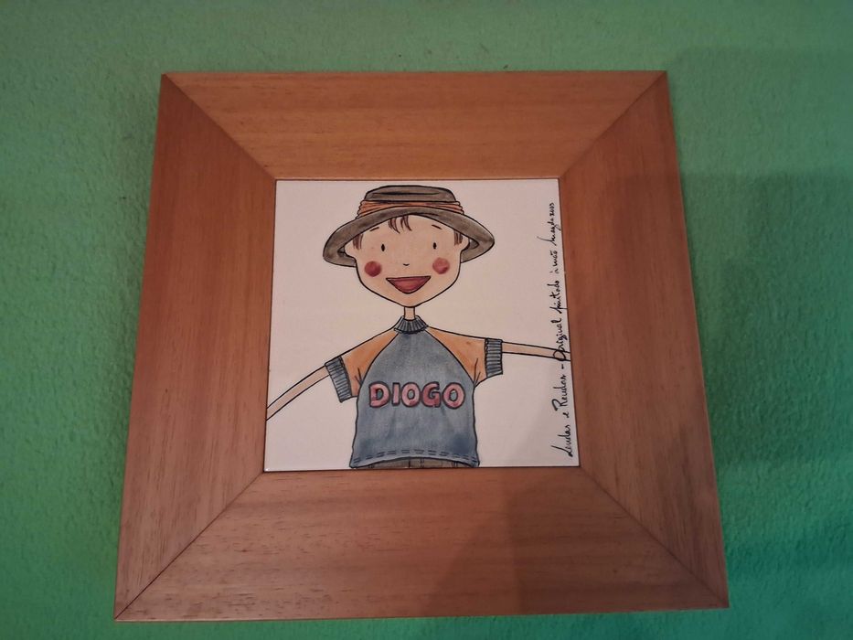 Quadro com azulejo 28 x 28 cm, com o nome Diogo