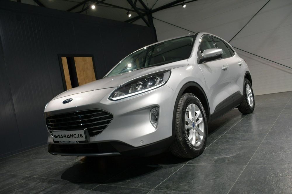 Ford Kuga titanium|asystent pasa ruchu|full led|bluetooth|pełny serwis|android