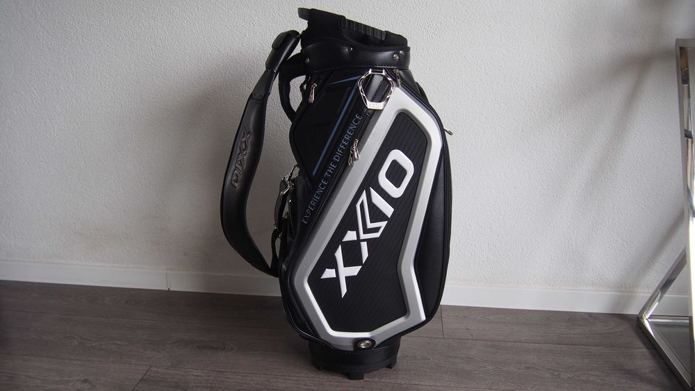 Nowa Torba Golfowa XXIO Pro  Staff 9.5" Limited model Black Torba do golfa
