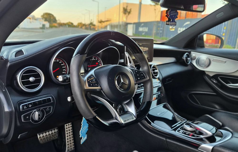 MERCEDES C63S COUPE 510 CV BI_TURBO V8 4.0