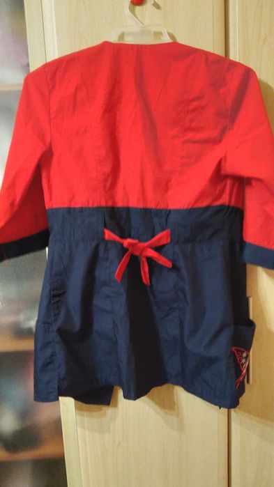 ПРОДАМ медичний костюм (хірургічка)