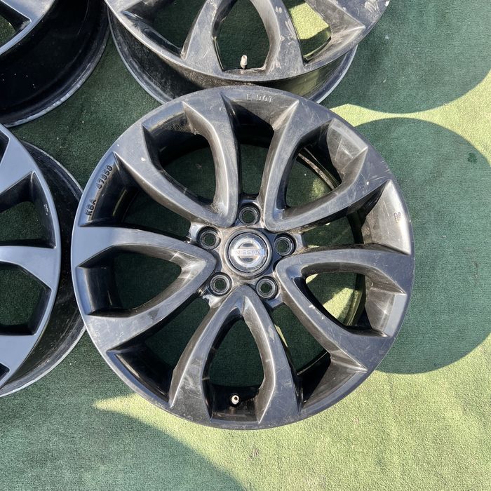 Оригінальні диски 5/114.3 r17 Nissan Juke, Renault Laguna та інші.