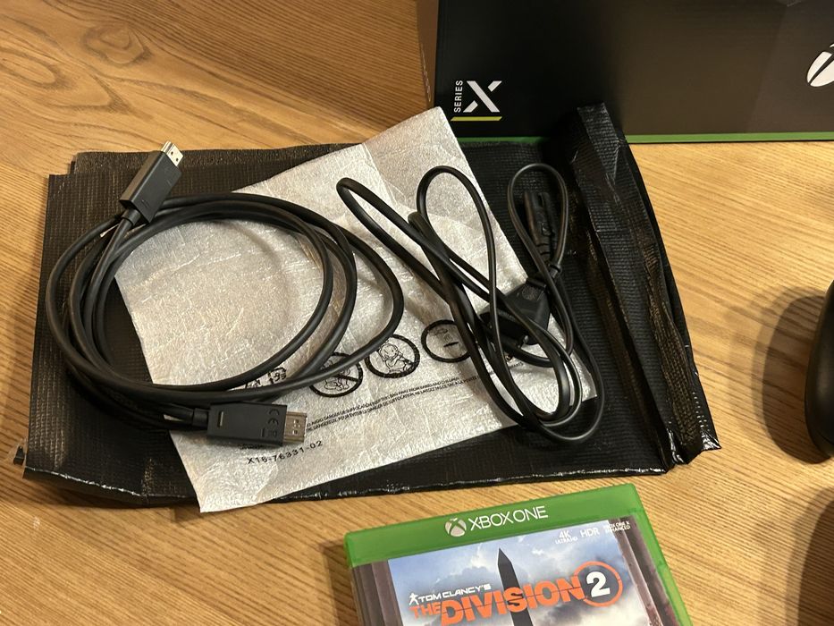 Konsola xbox series x dwa pady