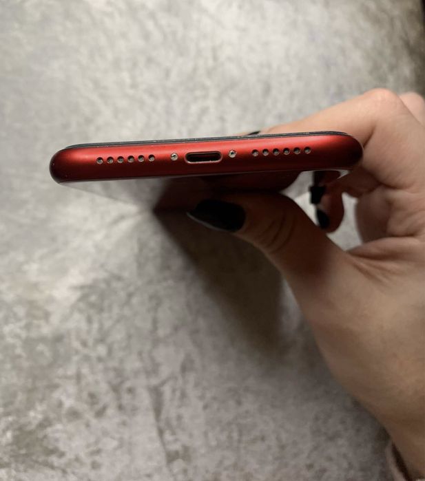 iPhone XR 64GB 100% Sprawny