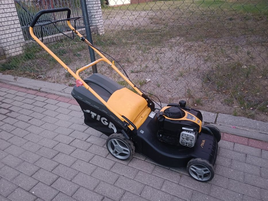 Kosiarka spalinowa Stiga 48cm Briggs 4KM napęd kosz