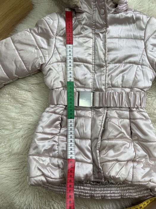 Зимняя удлиненая куртка Chicco. В Подарок шапка, шарф, перчатки