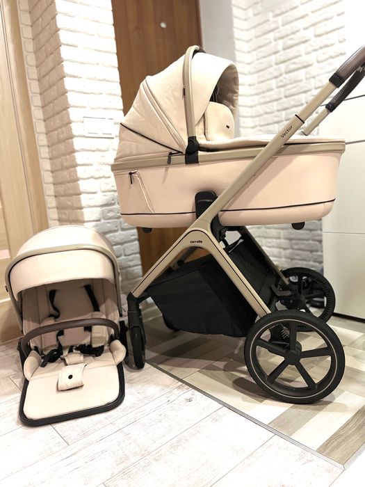 Дитяча коляска Carello Vector