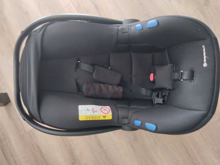 Fotelik samochodowy Avionaut Pixel + bazaa