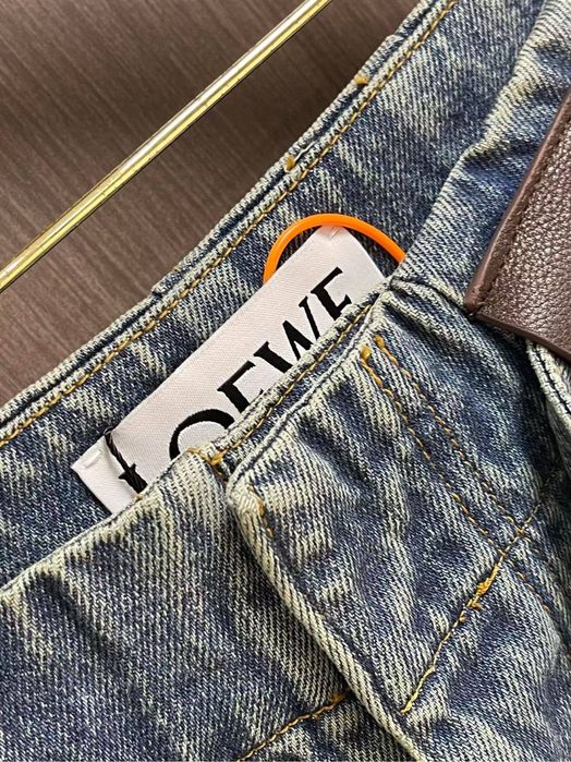 Джинсы Loewe