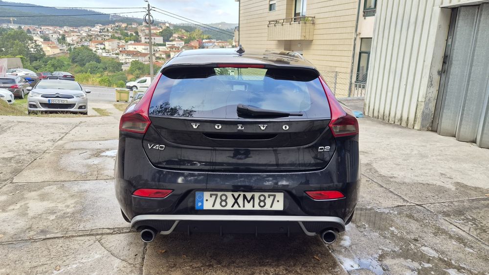 Volvo V40 — fotografia 12