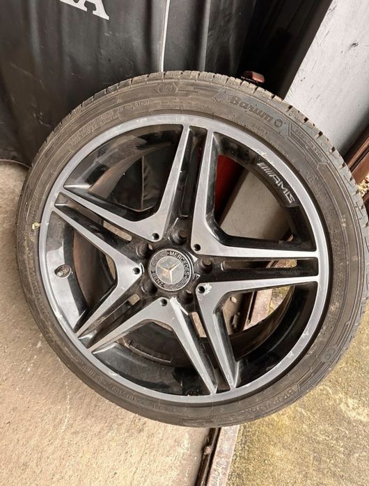 Felgi AMG Mercedes 18 7,5J ET52 5x112  z oponami 225 40 R18