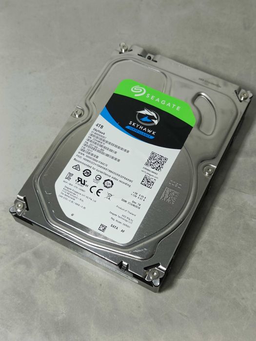 Хард Диск HDD Seagate SKYHAWK 4TB 5900M 64mb CASH CMR-запис! ВІДМІННИЙ стан!