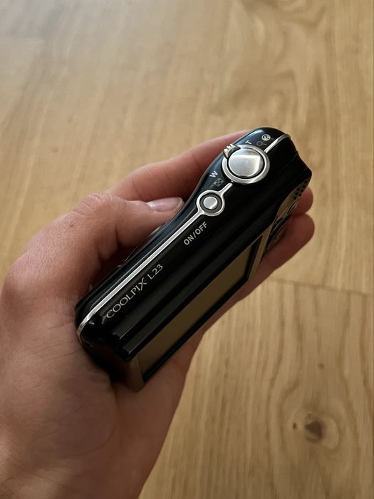 Nikon Coolpix L23