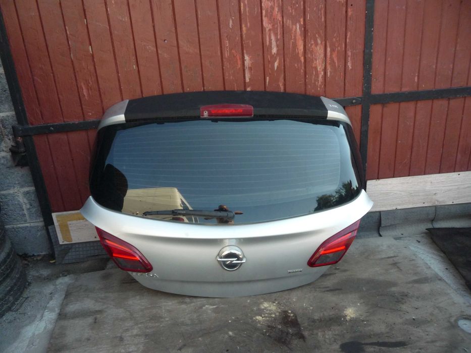 opel corsa e 5d klapa tylna kompletna