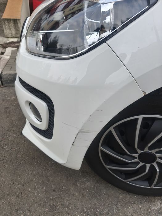 Volkswagen up!  Стильний, компактний, економний, надійний автомобіль