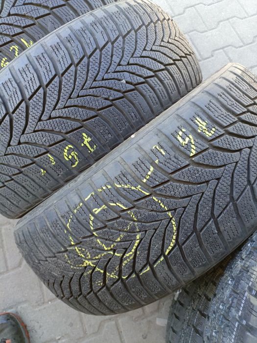 Opony zimowe 215/50/17 Nexen