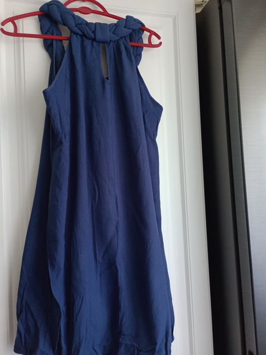 Sprzedam śliczną oryginalną sukienkę