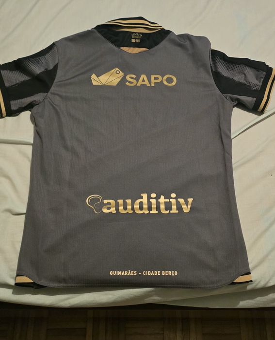 Camisola Vitoria Guimarães 100 anos