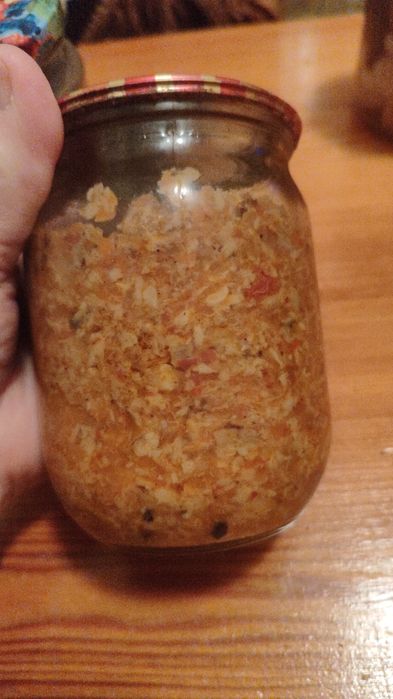 Гриби білі мариновані,вищого гатунку.(Закарпаття,Свалявщина)шапочки.