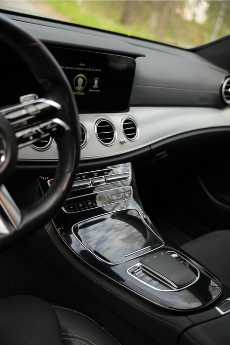 Mercedes Benz E300De IVA Dedutivel